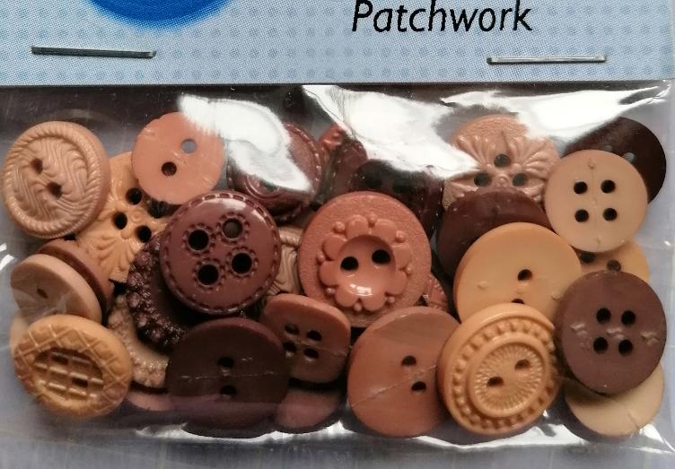 Dress It Up, Patchwork (Mix aus verschieden grossen Knöpfen) 28 Stk.