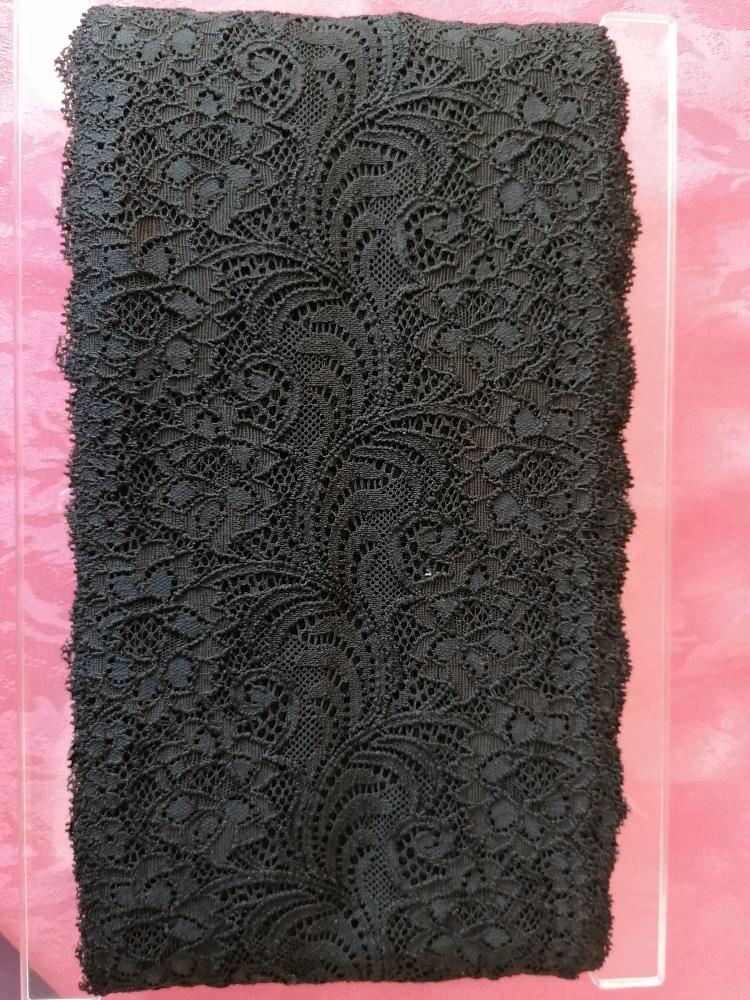 Spitzenband, 97 % Baumwolle, 3 % Elastan, schwarz, elastisch, 14cm breit